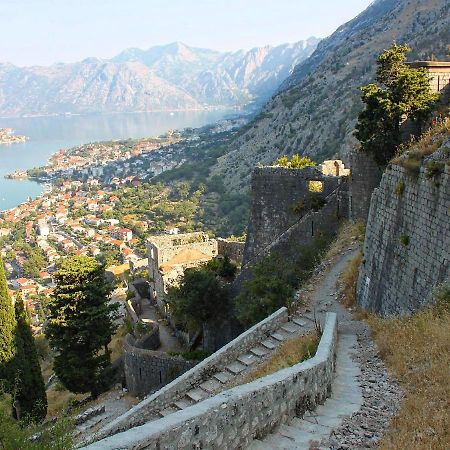 Old Town Kotor Square Apartment Exterior foto