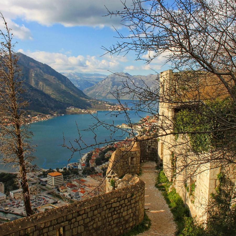 Old Town Kotor Square Apartment Exterior foto